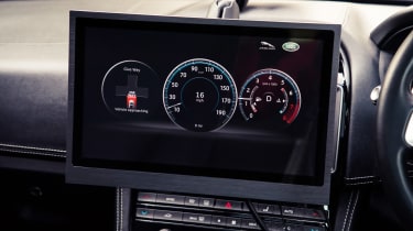 Jaguar Land Rover Traffic Light Assist tech
