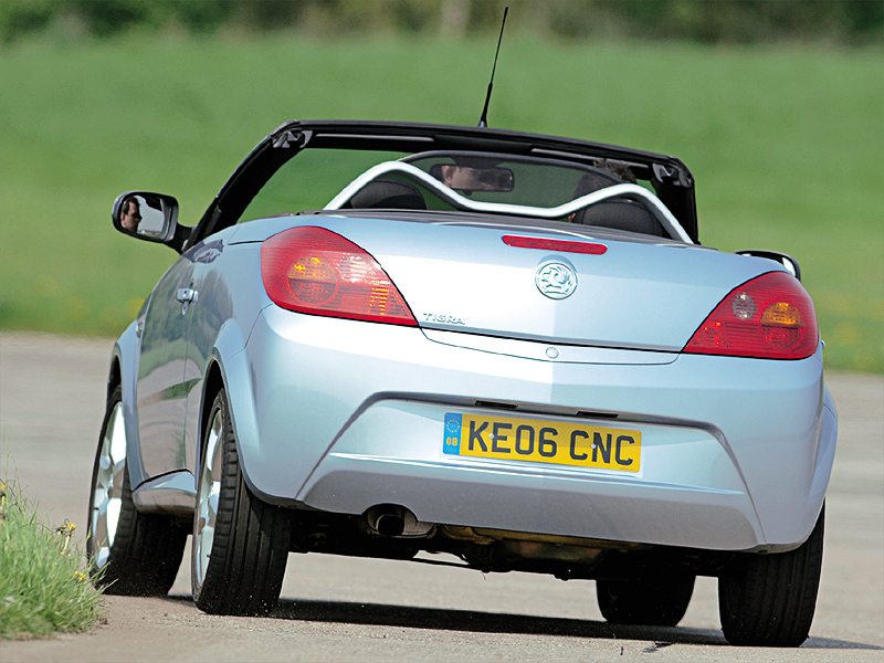 Vauxhall Tigra Review 04 09 Auto Express