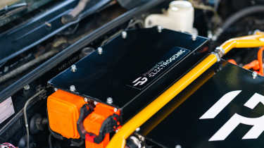 Electrogenic Mazda MX-5 - battery