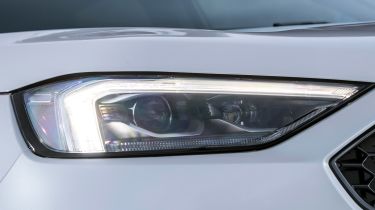 Ford Edge - front light
