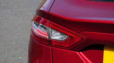 Ford Mondeo - rear lights