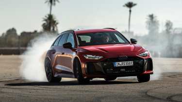 Audi RS 5 Avant - front drift