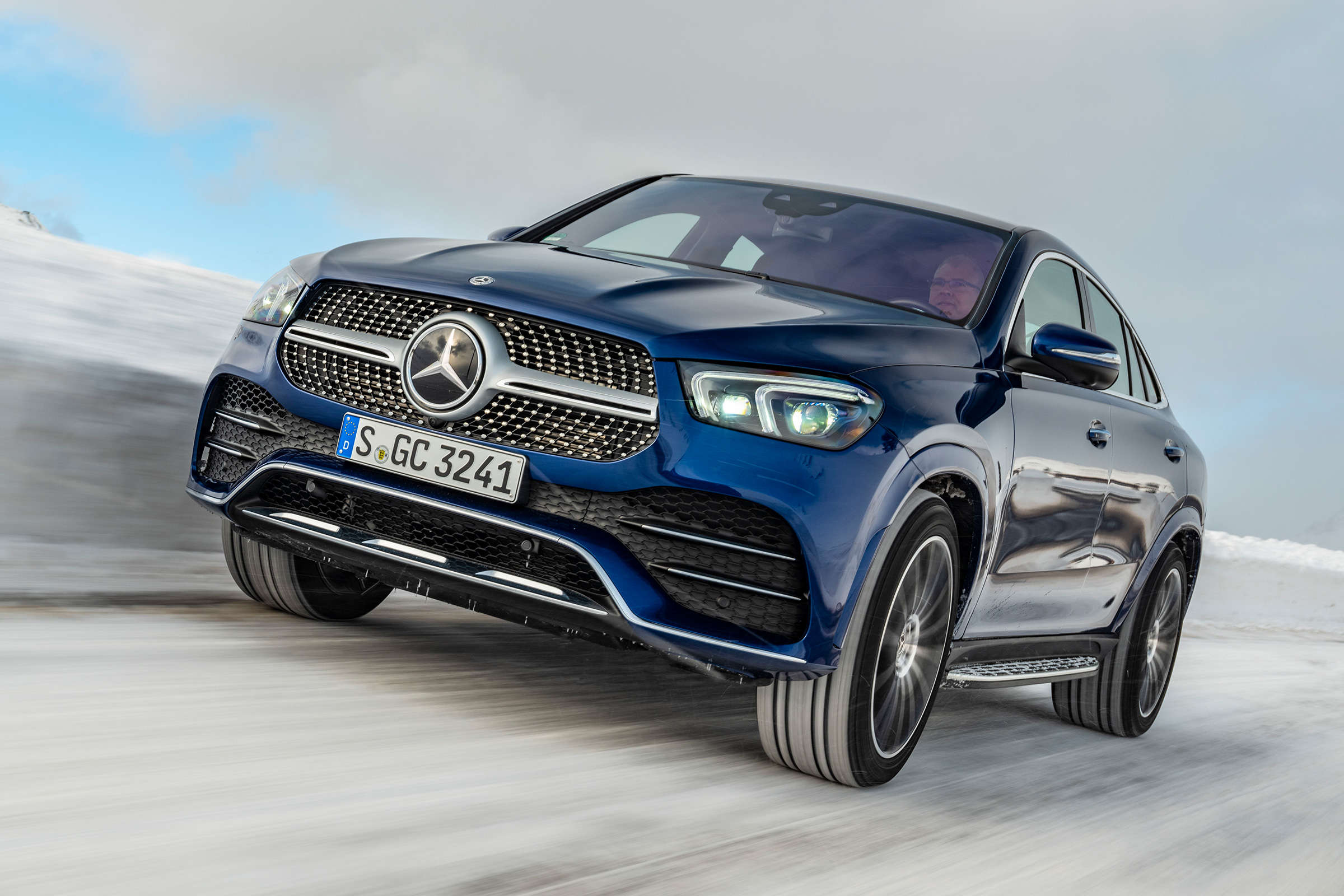 New Mercedes GLE 400 d Coupe 2019 review  Auto Express