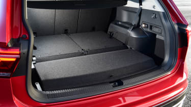 Volkswagen Tiguan Allspace - boot seats down