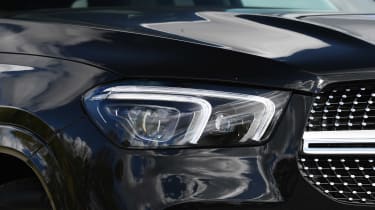 Mercedes GLE - front light