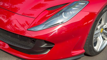 Ferrari 812 Superfast - front detail