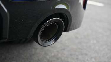 BMW 3 Series Touring - exhaust