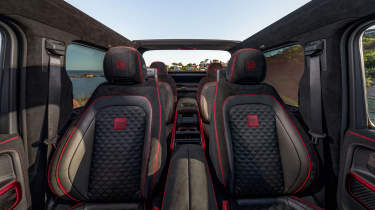 Brabus 900 Rocket Edition Cabrio - seat layout