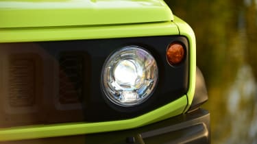 Suzuki Jimny - front light