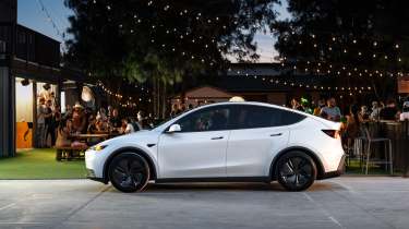 Tesla Model Y Standard profile