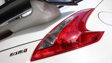 Nissan 370Z Nismo light