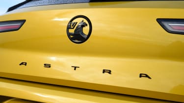 Vauxhall Astra - tailgate badging