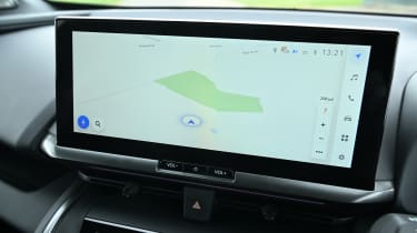 Toyota C-HR - infotainment screen