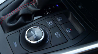 Toyota RAV4 Plug-in - drive modes
