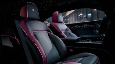 Rolls-Royce Spectre Black Badge - front seats