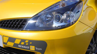 Renaultsport Clio 197 F1 R27 front
