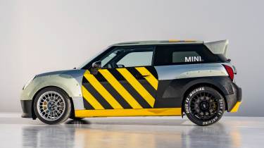 MINI x Deus Ex Machina concept - side