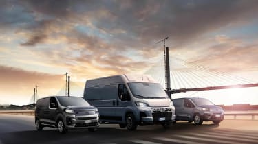 Fiat Doblo, Scudo and Ducato vans - front tracking 