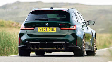 BMW M3 CS Touring - rear cornering