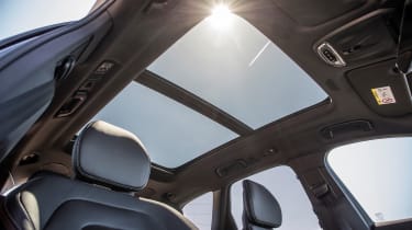 New Volvo XC60 review - glass roof
