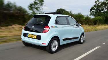 Used Car Hunter: Renault Twingo - rear tracking 