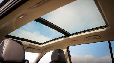 Skywell BE11 - sunroof