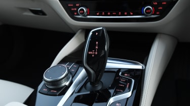 BMW 5 Series - gear lever