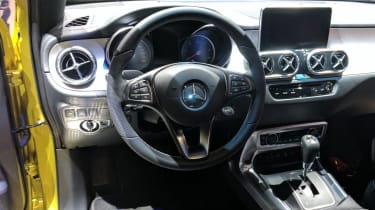 Mercedes X-Class - interior