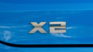 BMW X2 M35i - X2 badge