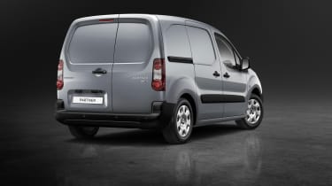 Peugeot Partner Facelift Spied As Cargo Electric Van With Minor Tweaks