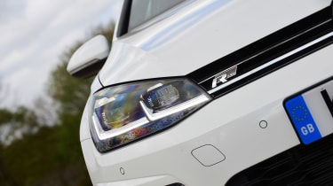 Volkswagen Golf - front light detail