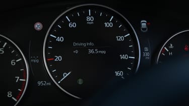Mazda CX30 - dashboard dials