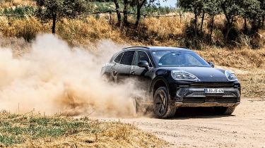 Porsche Cayenne Electric prototype 