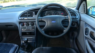 Ford Mondeo Mk1 icon - dash