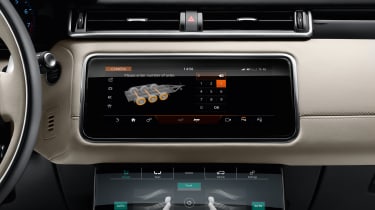 Range Rover Velar - studio infotainment