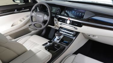 Genesis G90 first drive - interior