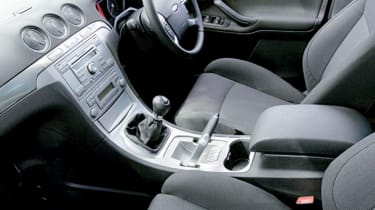 Ford S-MAX interior