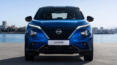 Nissan Juke Hybrid - full front
