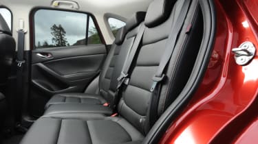 Mazda CX-5 2.2 D rear seats