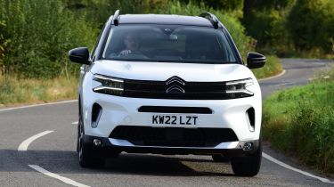 Citroen C5 Aircross - front cornering