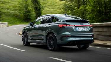 Audi Q4 e-tron Sportback - rear action