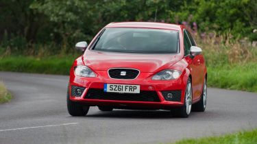 SEAT Leon FR+ front cornering