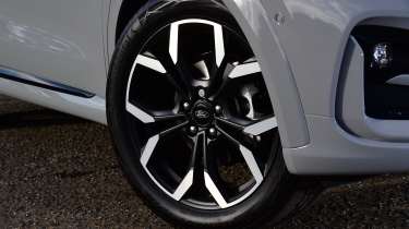 Ford Puma alloy wheel