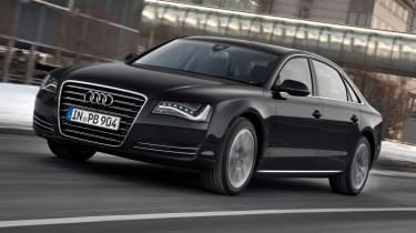 Audi A8 Hybrid front tracking
