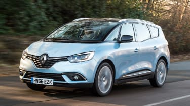 Renault Grand Scenic - front
