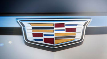 Cadillac Escalade 2015 - badge