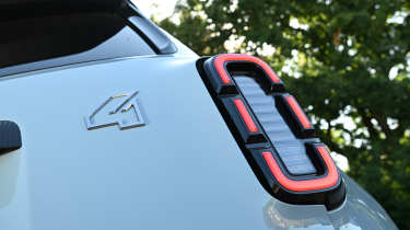 Renault 4 - rear light