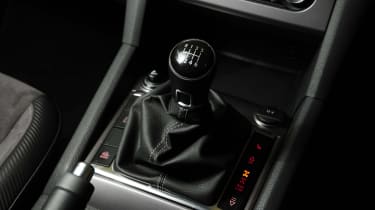 VW Amarok Ultimate 2015 gearstick