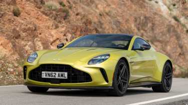 Aston Martin Vantage - front static