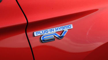 Mitsubishi Outlander PHEV - badge